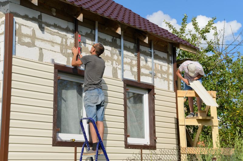 Skilled Vinyl Siding Repair Specialist